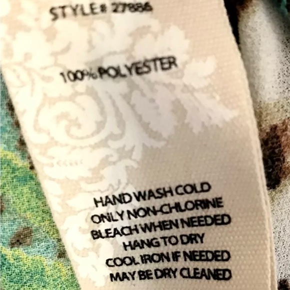 Soft Surroundings Tunic Symphony Night Floral Animal Print Top M Roll Tab Sleeve - Picture 4 of 13